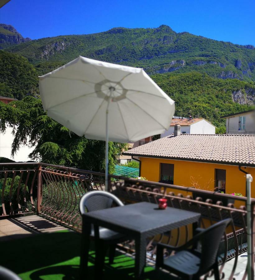 B&B Il Giardino Delle Fate Lecco Luaran gambar