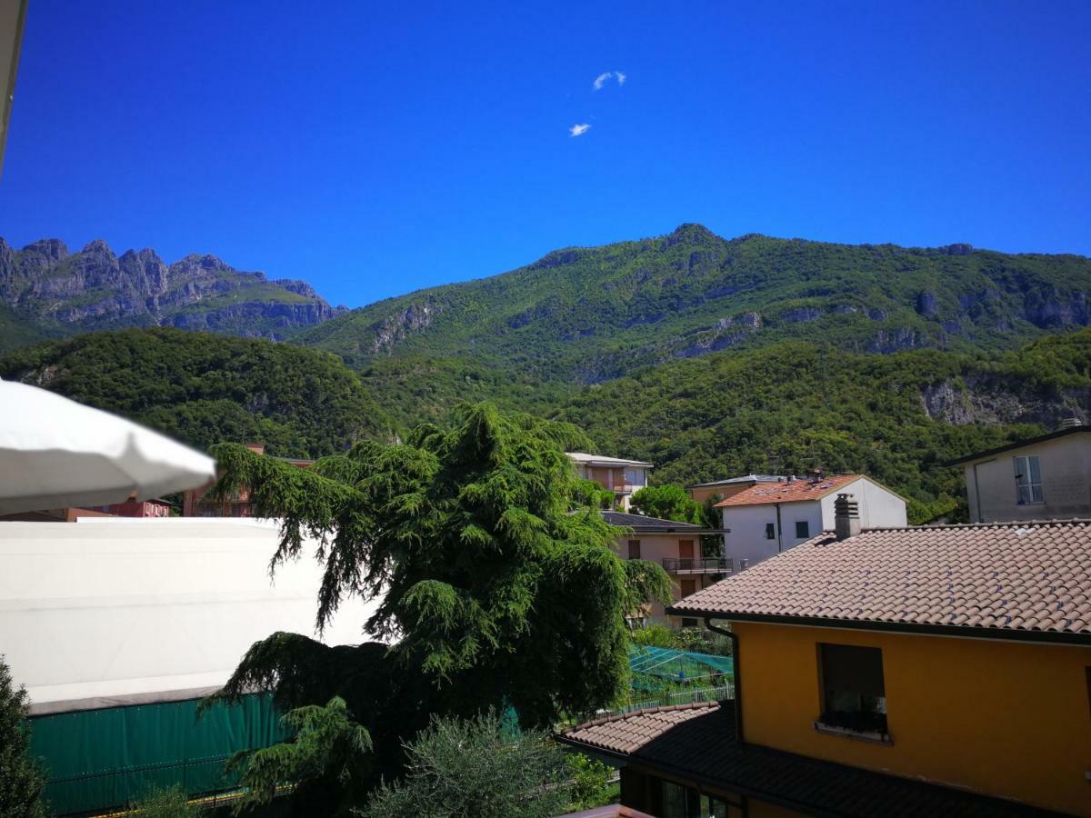 B&B Il Giardino Delle Fate Lecco Luaran gambar